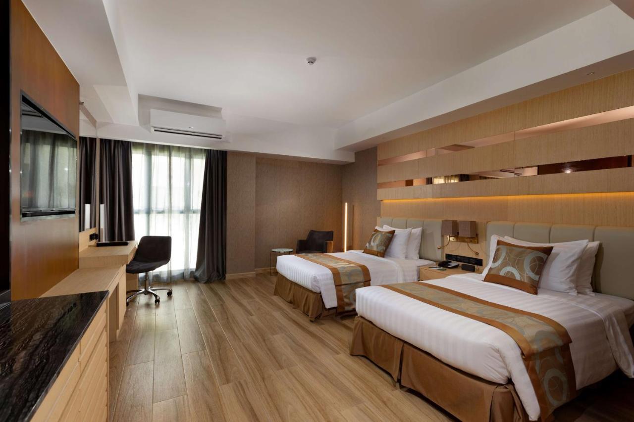 Best Western Plus Metro Clark Анхелес Экстерьер фото