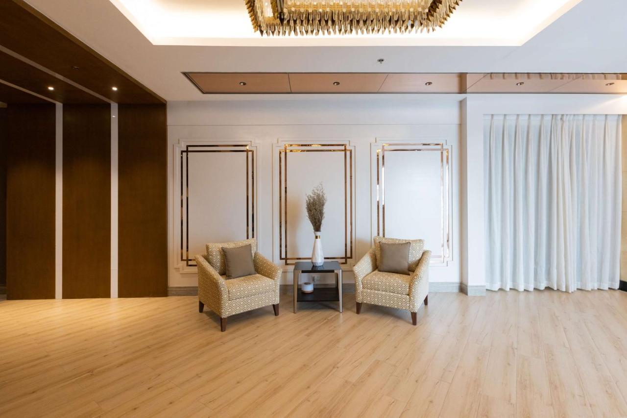 Best Western Plus Metro Clark Анхелес Экстерьер фото