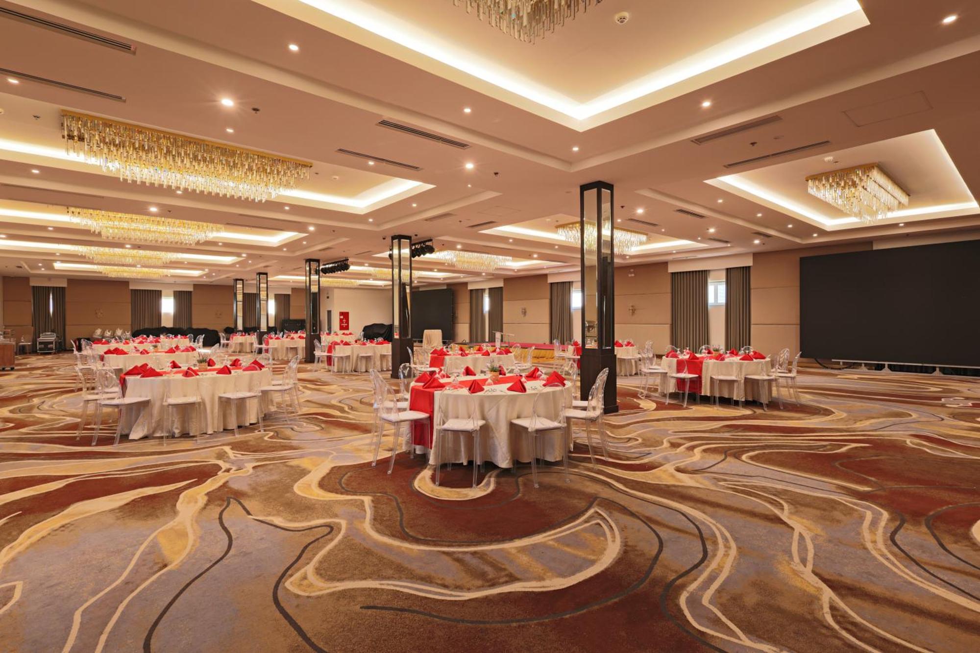 Best Western Plus Metro Clark Анхелес Экстерьер фото