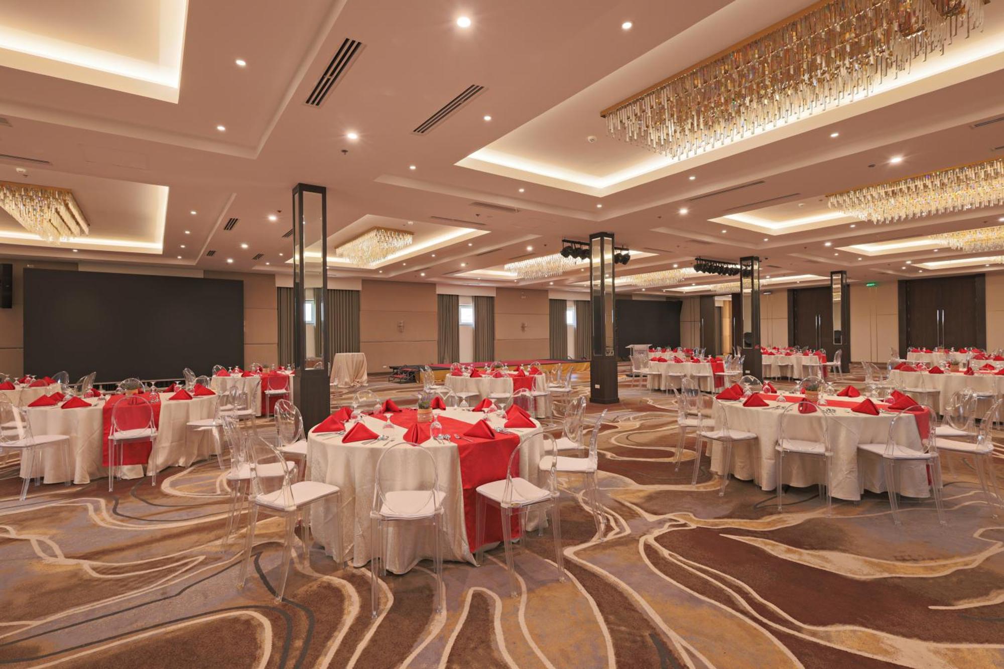 Best Western Plus Metro Clark Анхелес Экстерьер фото