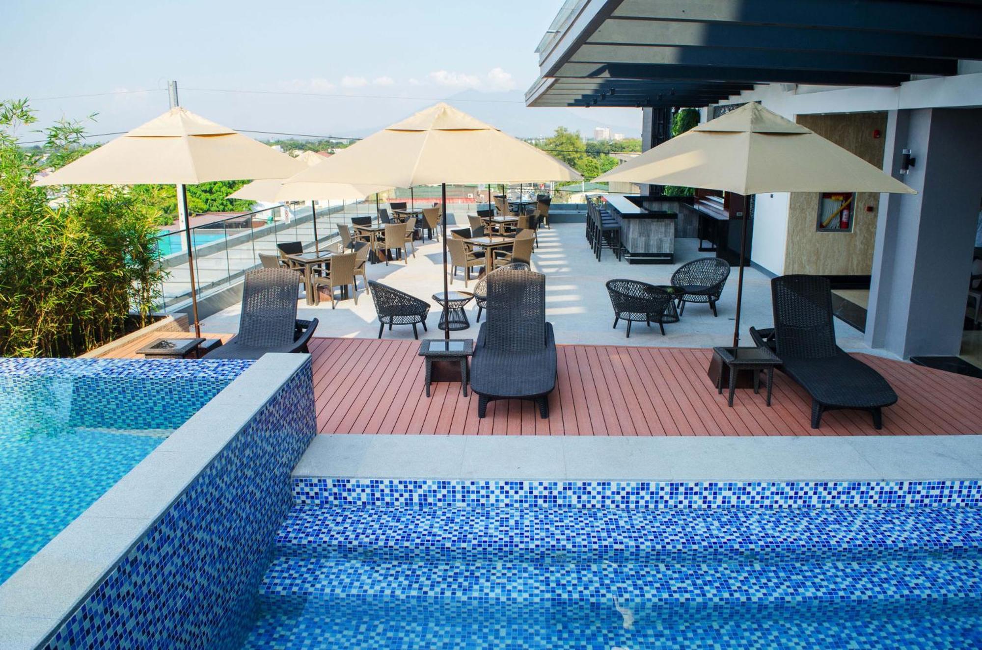 Best Western Plus Metro Clark Анхелес Экстерьер фото