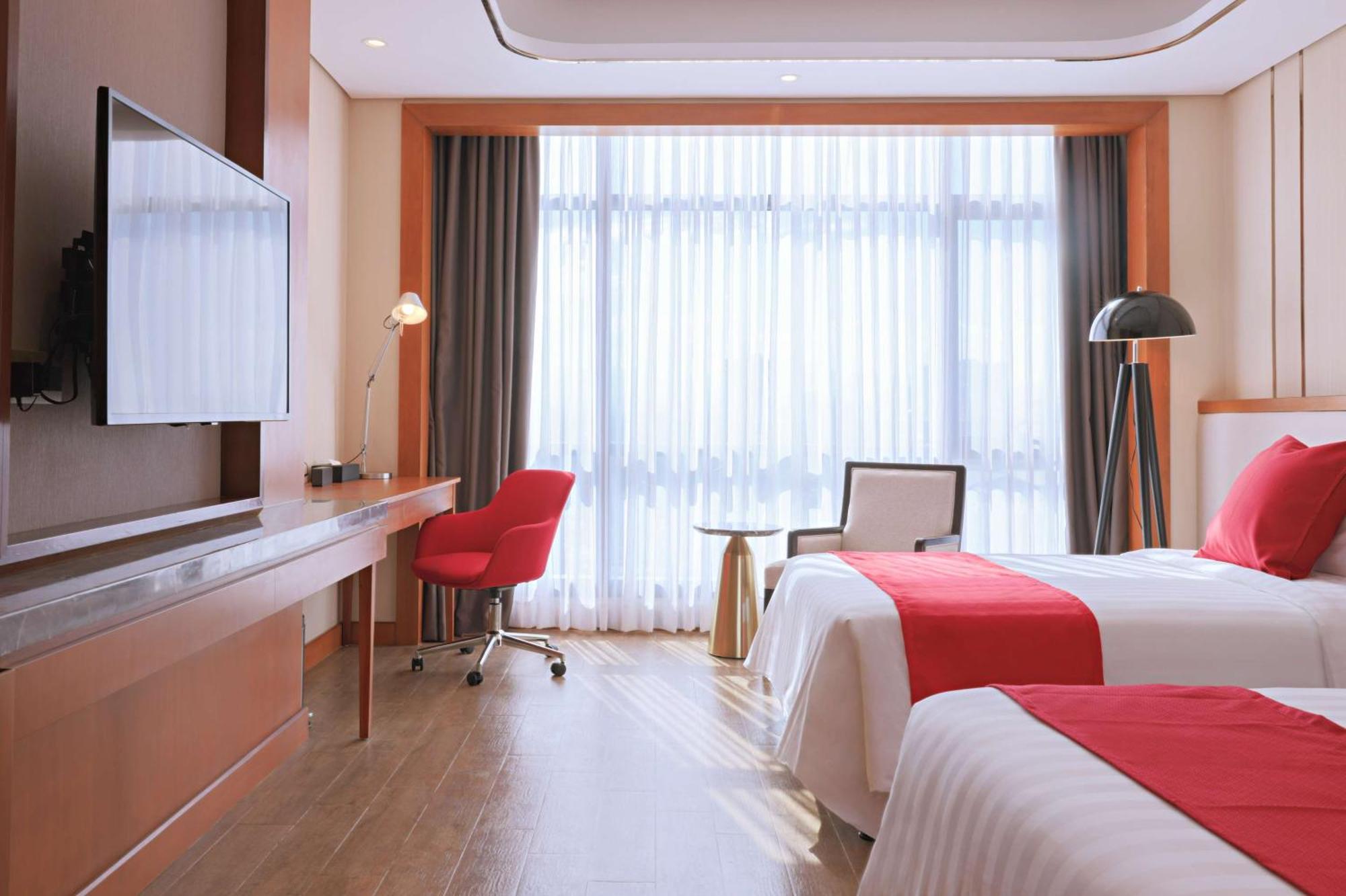 Best Western Plus Metro Clark Анхелес Экстерьер фото