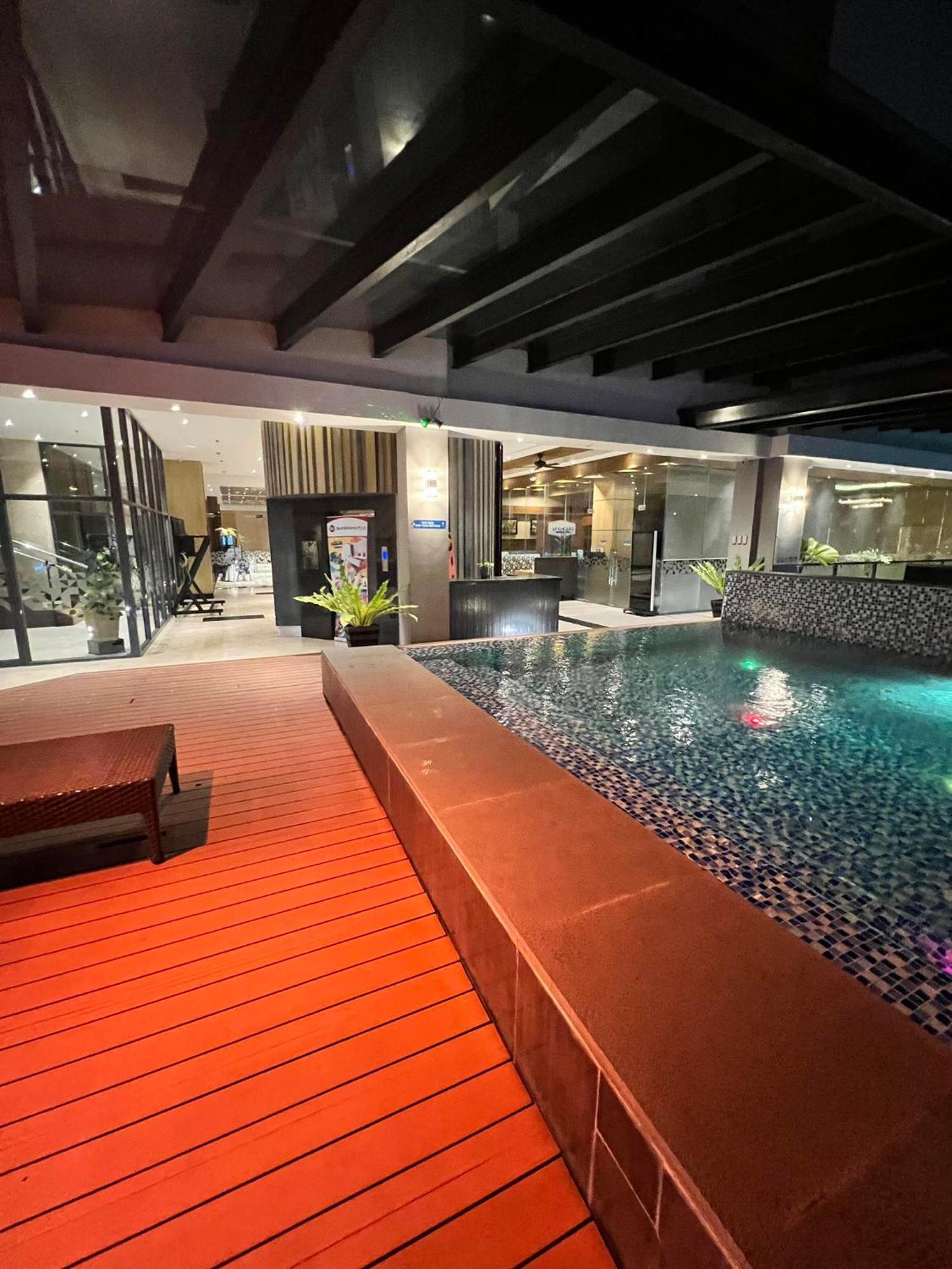 Best Western Plus Metro Clark Анхелес Экстерьер фото