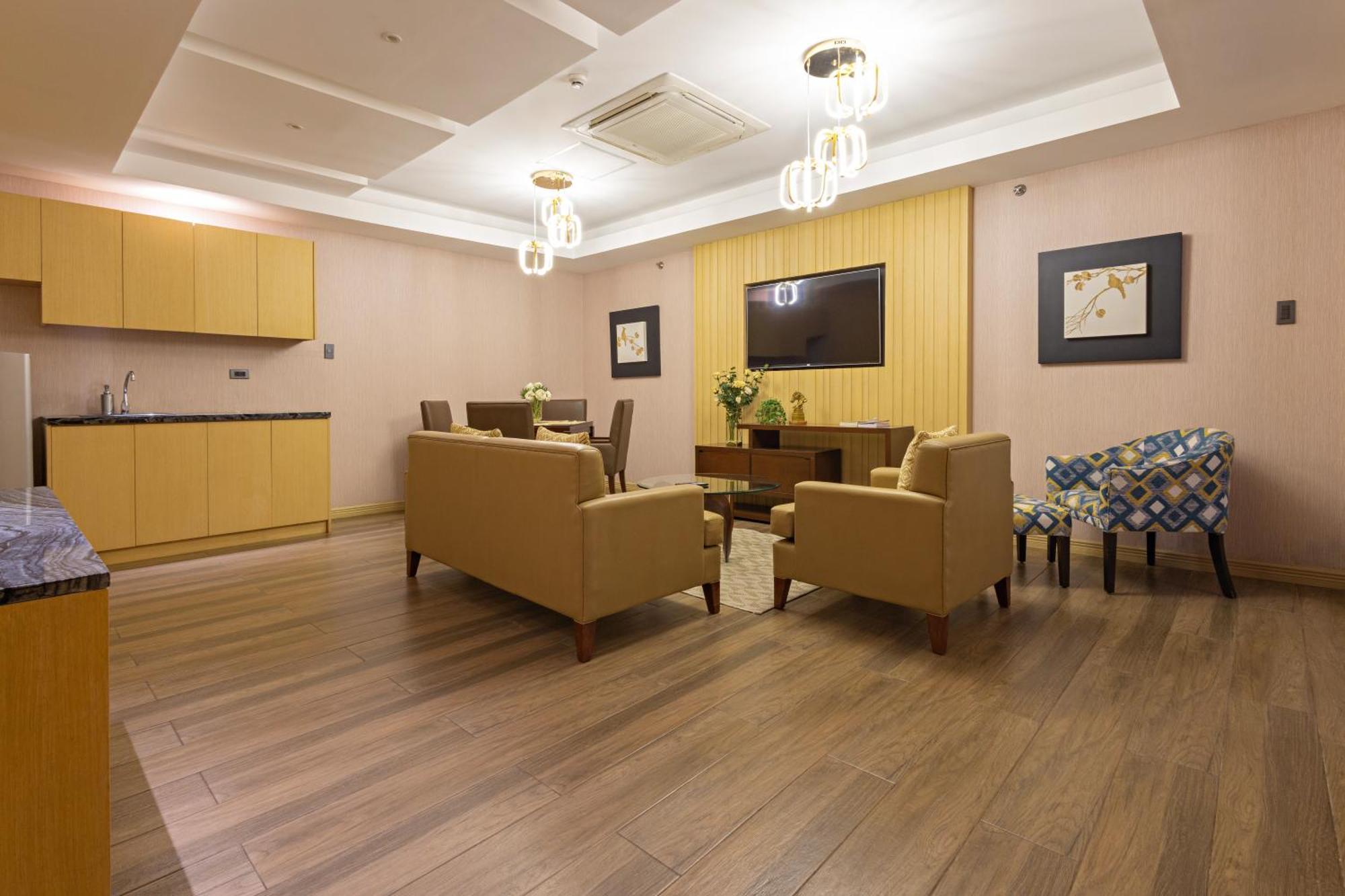 Best Western Plus Metro Clark Анхелес Экстерьер фото